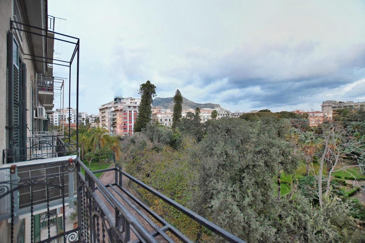 Iflat Dimora Giardino Inglese Apartment ปาแลร์โม ภายนอก รูปภาพ